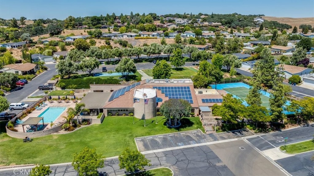 2 Dove Ct, Paso Robles, CA 93446