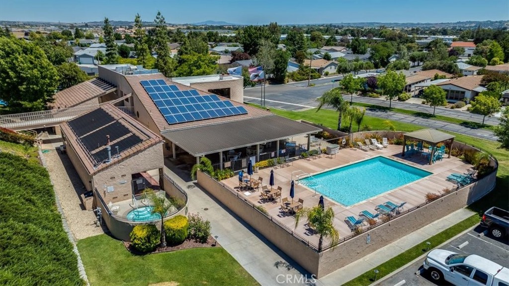 2 Dove Ct, Paso Robles, CA 93446