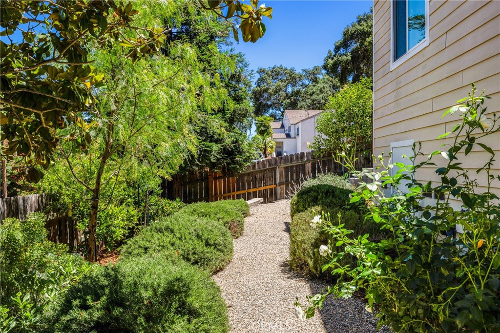 4435 San Jacinto Ave, Atascadero, CA 93422