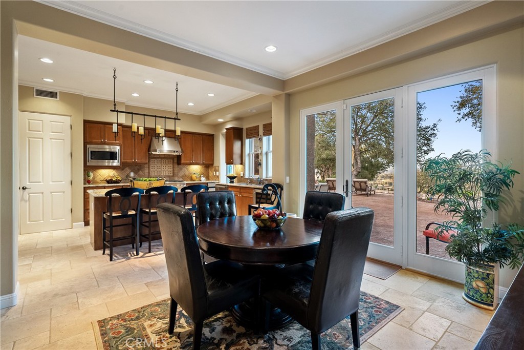 2438 Battering Rock, Templeton, CA 93465