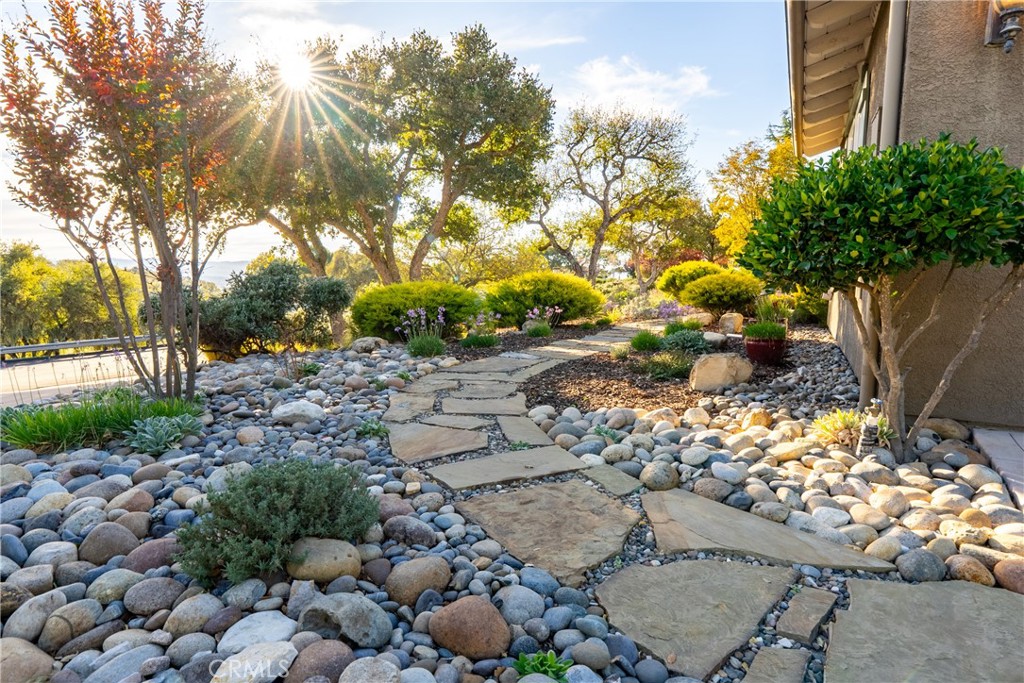 2438 Battering Rock, Templeton, CA 93465