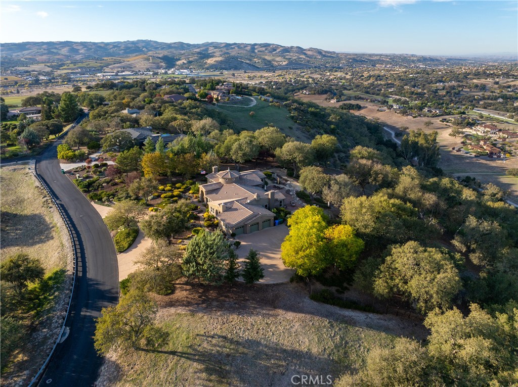 2438 Battering Rock, Templeton, CA 93465