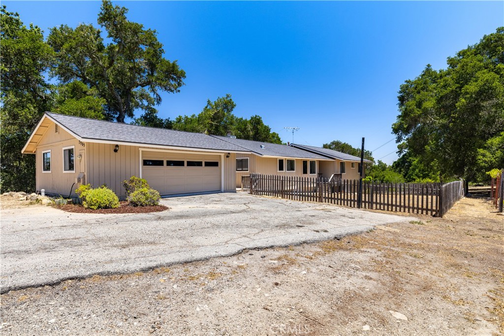 7905 San Gregorio Rd, Atascadero, CA 93422
