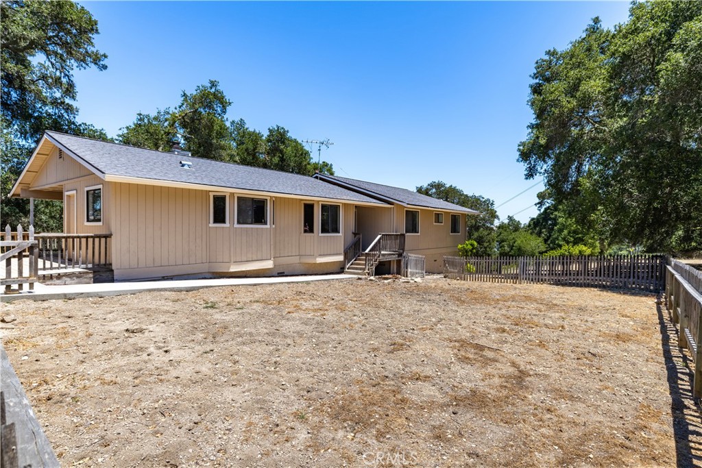 7905 San Gregorio Rd, Atascadero, CA 93422