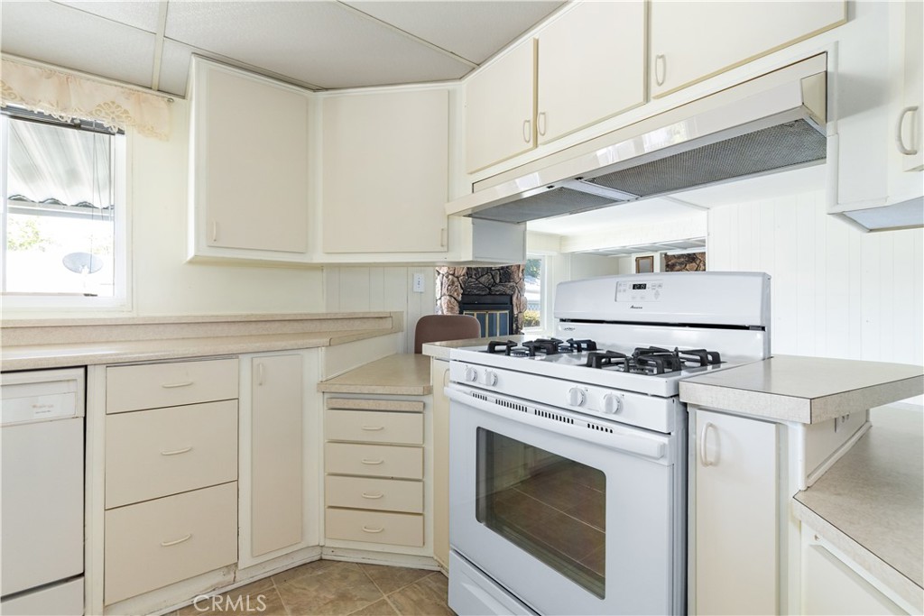 106 Vista, Paso Robles, CA 93446