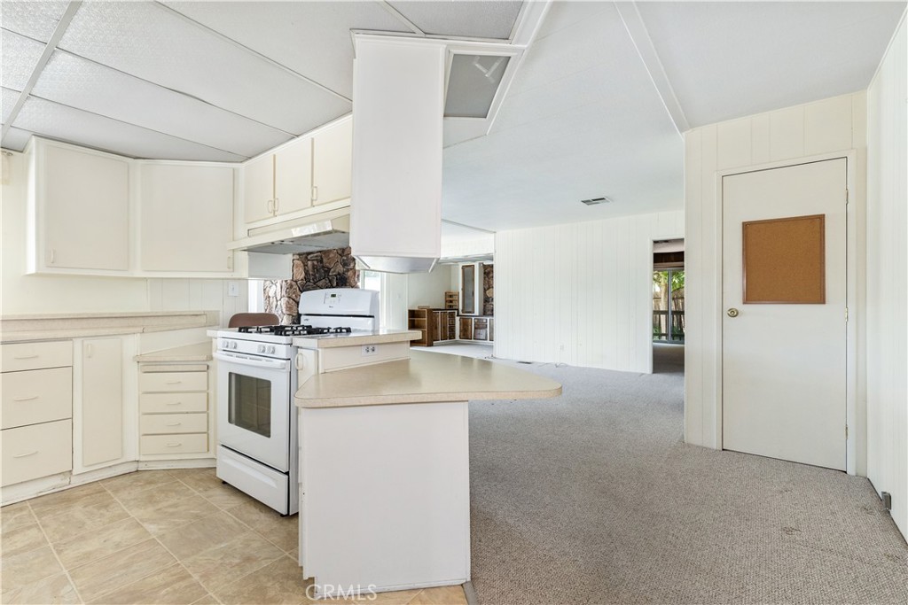106 Vista, Paso Robles, CA 93446