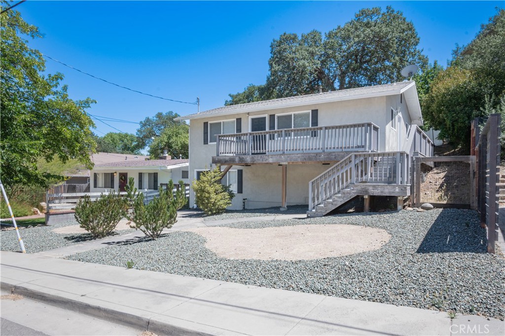 236 19th St, Paso Robles, CA 93446