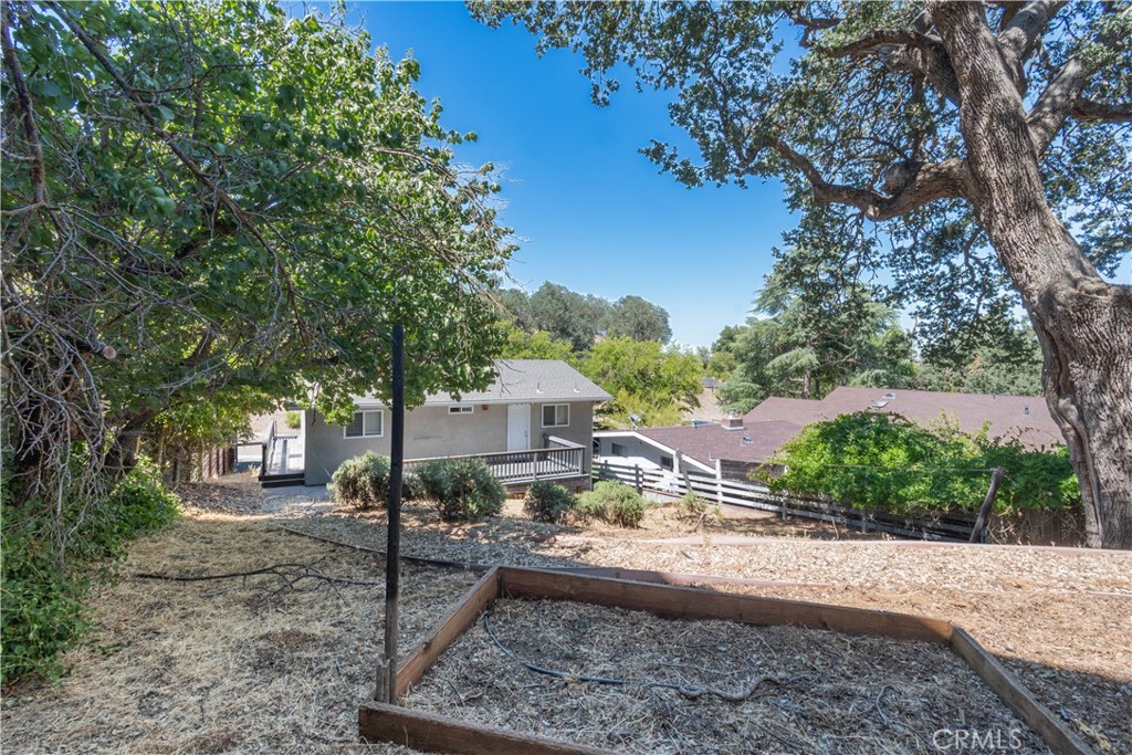 236 19th St, Paso Robles, CA 93446