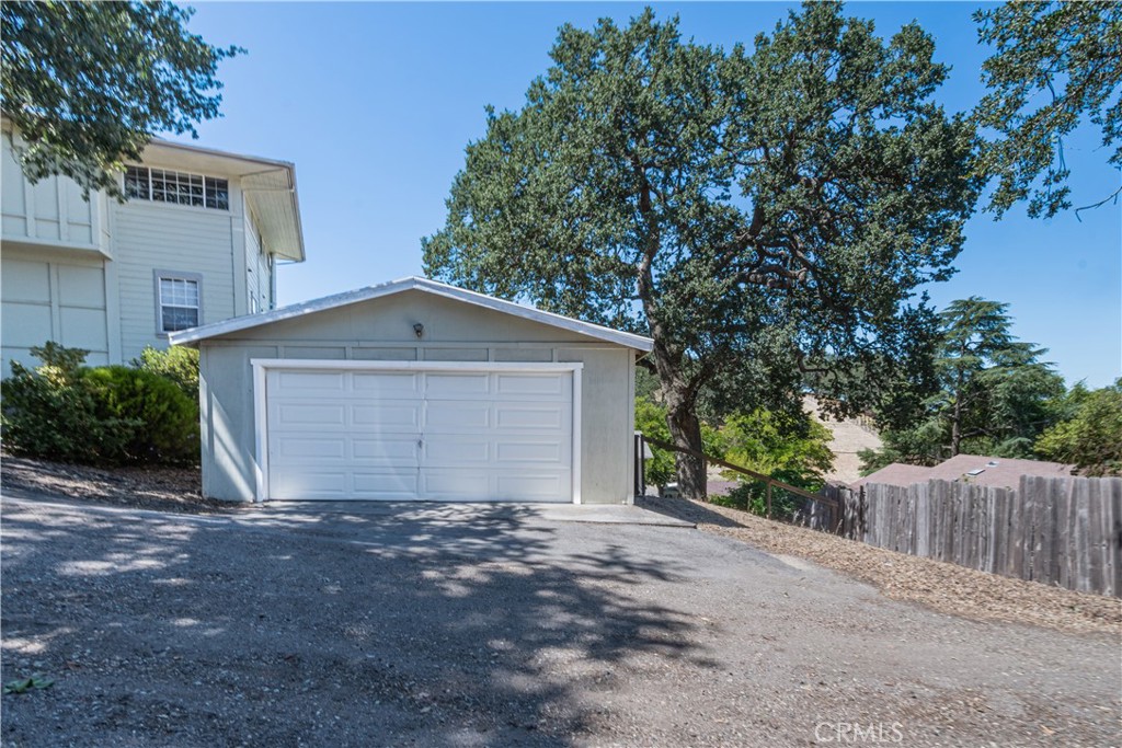 236 19th St, Paso Robles, CA 93446