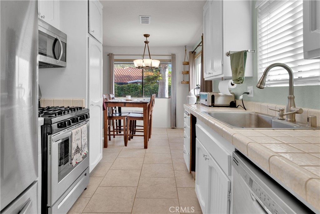 139 Flag, Paso Robles, CA 93446