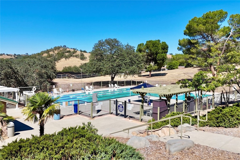 2102 Clamath Ct, Paso Robles, CA 93446