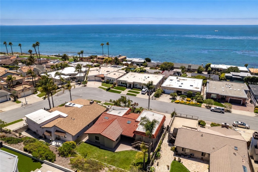 120 Hermosa, Pismo Beach, CA 93449