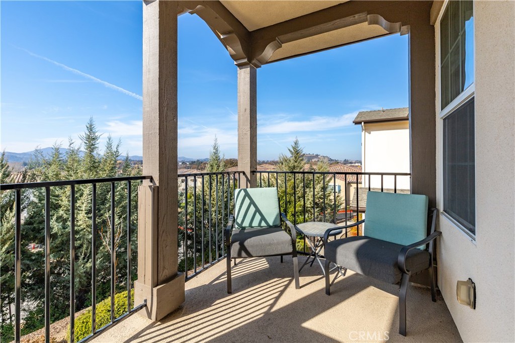 9354 Riberena, Atascadero, CA 93422