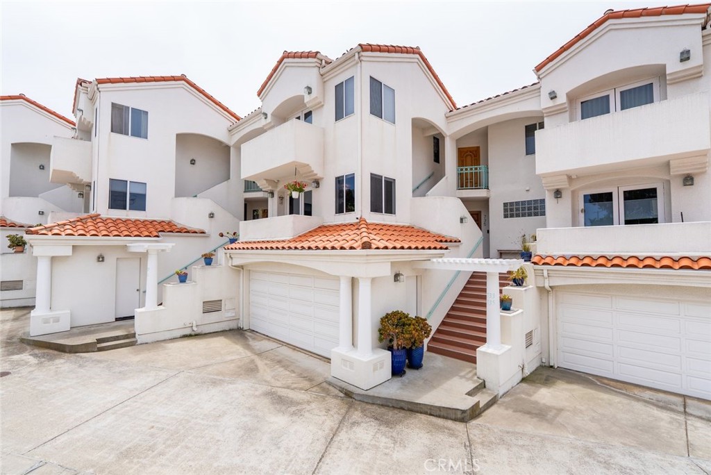 735 Piney Way, Morro Bay, CA 93442