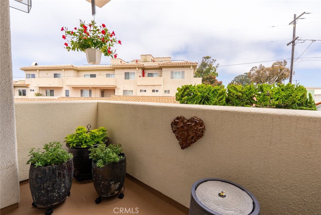 735 Piney Way, Morro Bay, CA 93442