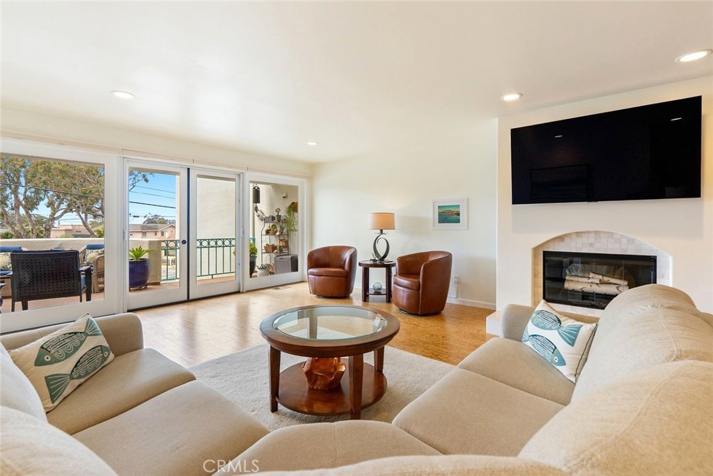 735 Piney Way, Morro Bay, CA 93442