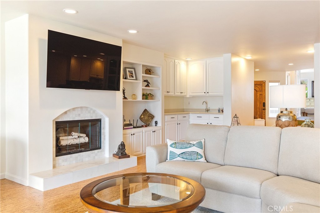 735 Piney Way, Morro Bay, CA 93442