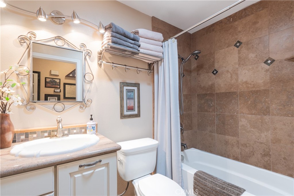 7405 Castano Ave, Atascadero, CA 93422