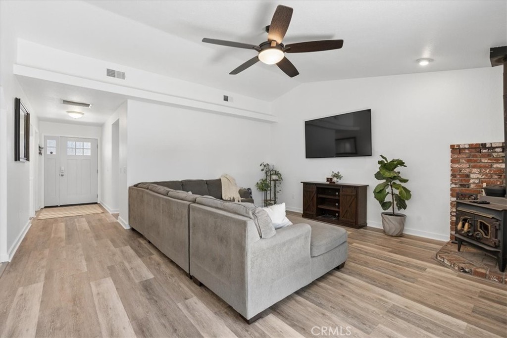 824 Casals, Paso Robles, CA 93446