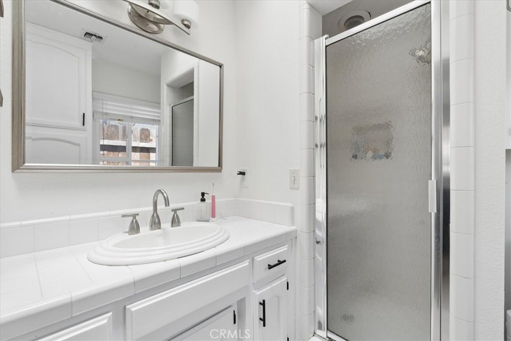 824 Casals, Paso Robles, CA 93446