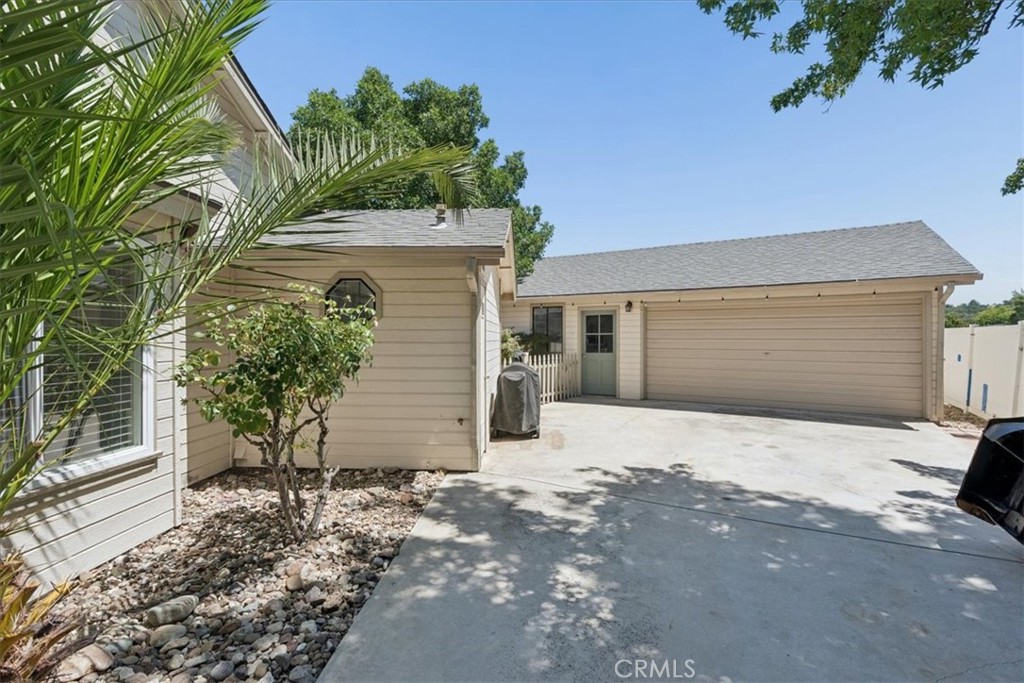 824 Casals, Paso Robles, CA 93446