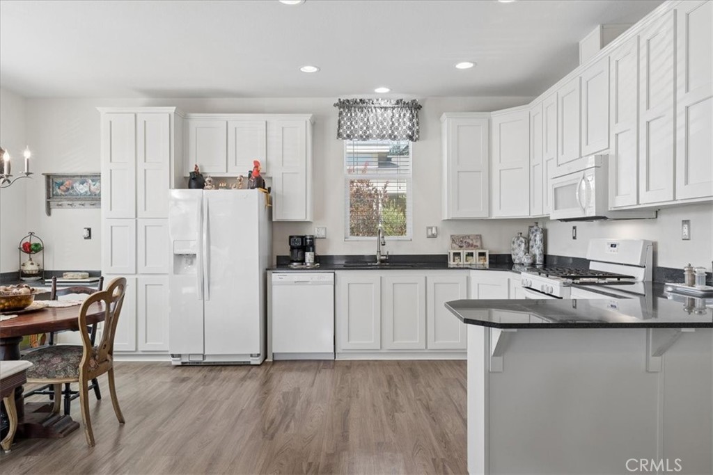 1247 Camino Del Robles #24, Atascadero, CA 93422