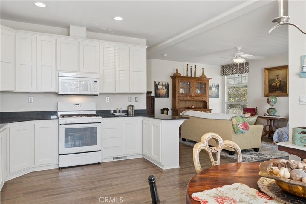 1247 Camino Del Robles #24, Atascadero, CA 93422