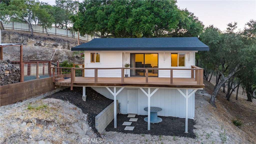 840 Madrone, Paso Robles, CA 93446