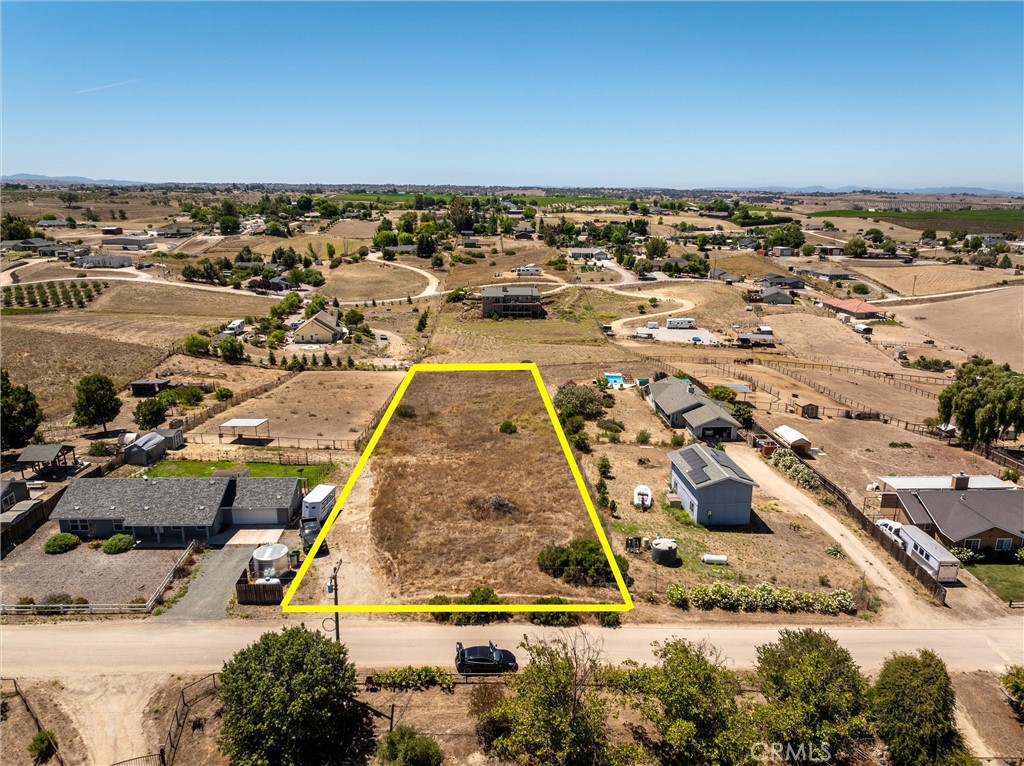 8290 Plane View Pl, Paso Robles, CA 93446