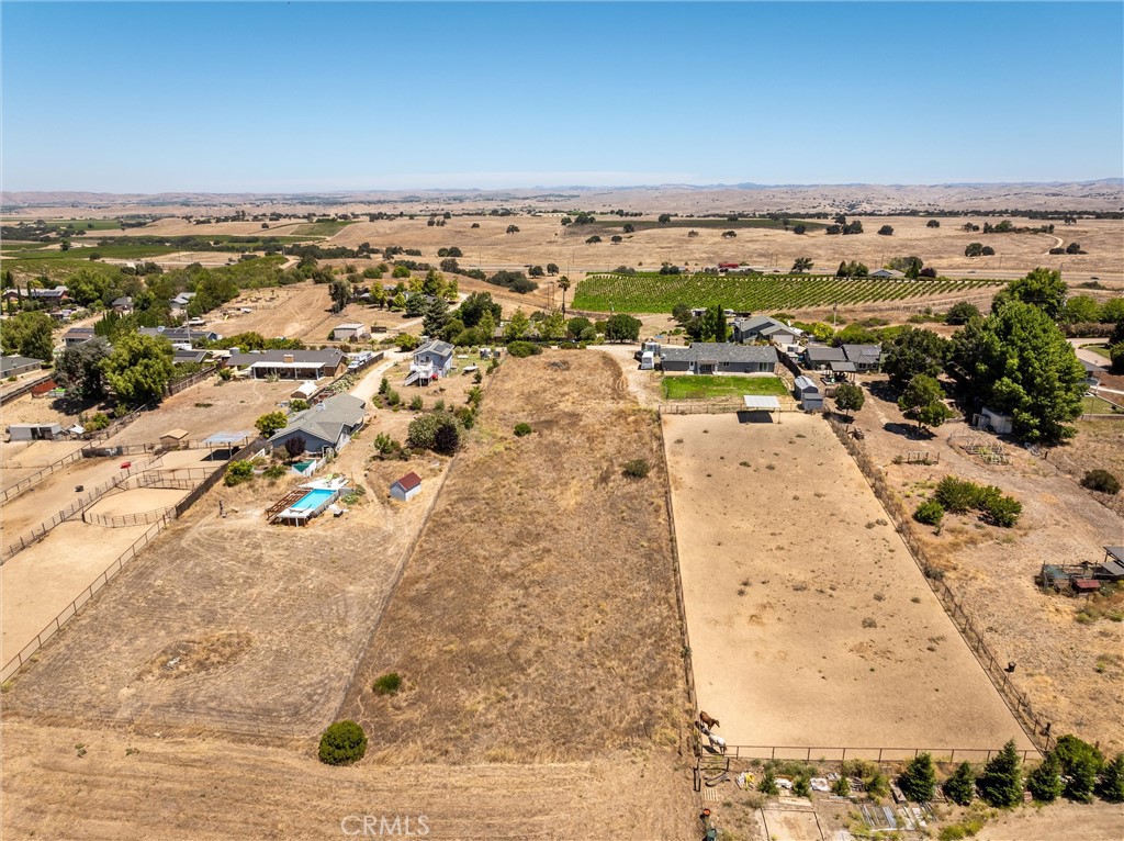 8290 Plane View Pl, Paso Robles, CA 93446