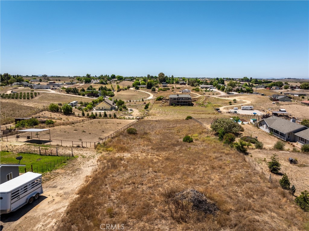 8290 Plane View Pl, Paso Robles, CA 93446
