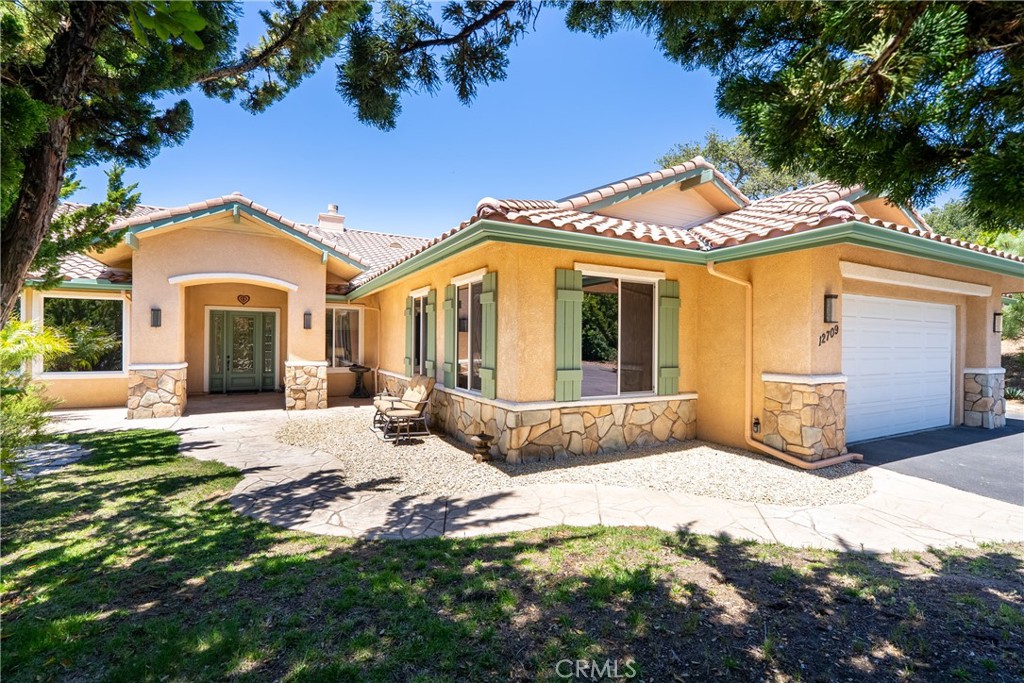 12709 Paso Verde Ct, Atascadero, CA 93422