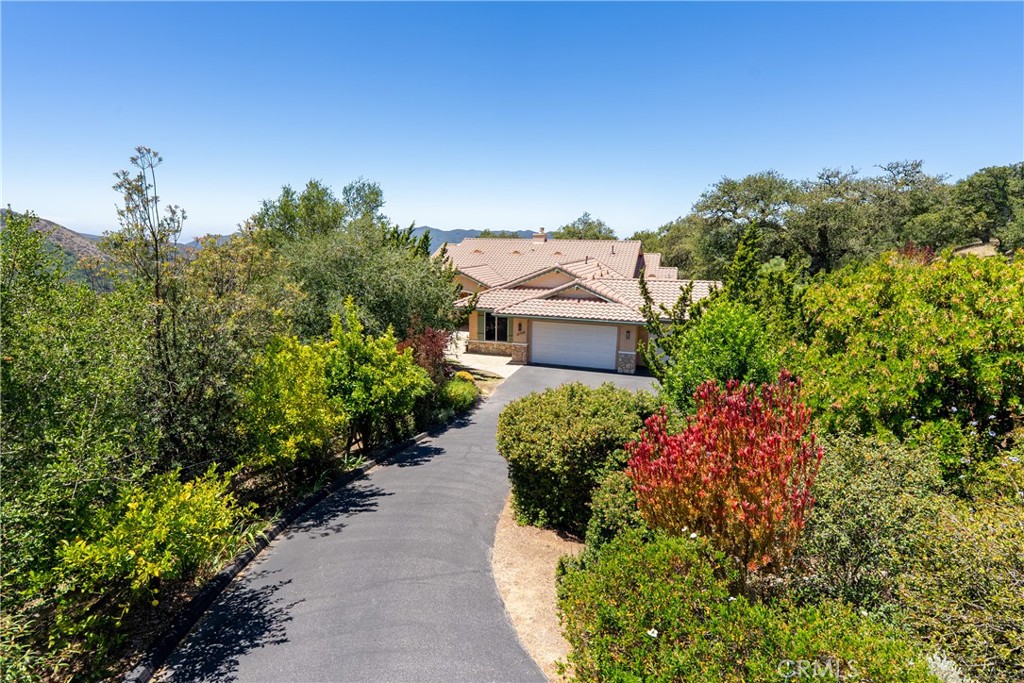 12709 Paso Verde Ct, Atascadero, CA 93422