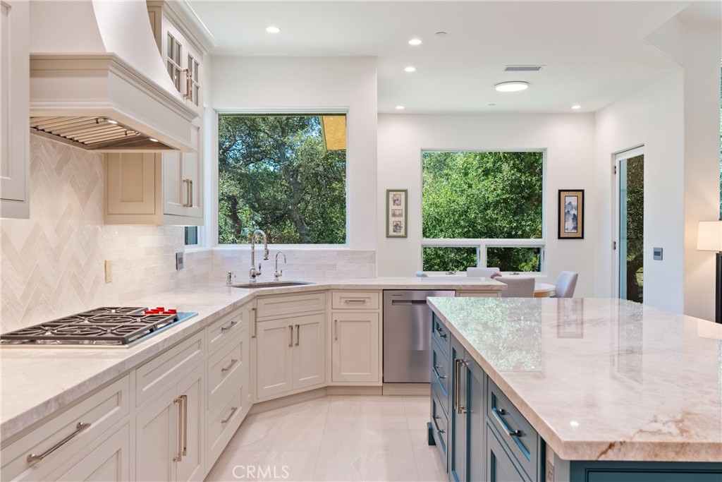 12709 Paso Verde Ct, Atascadero, CA 93422