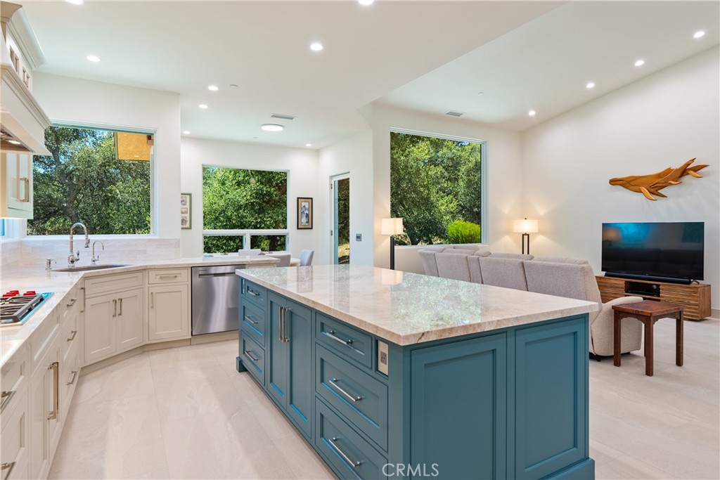12709 Paso Verde Ct, Atascadero, CA 93422