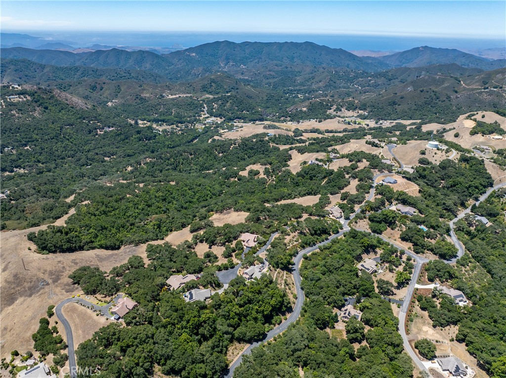12709 Paso Verde Ct, Atascadero, CA 93422
