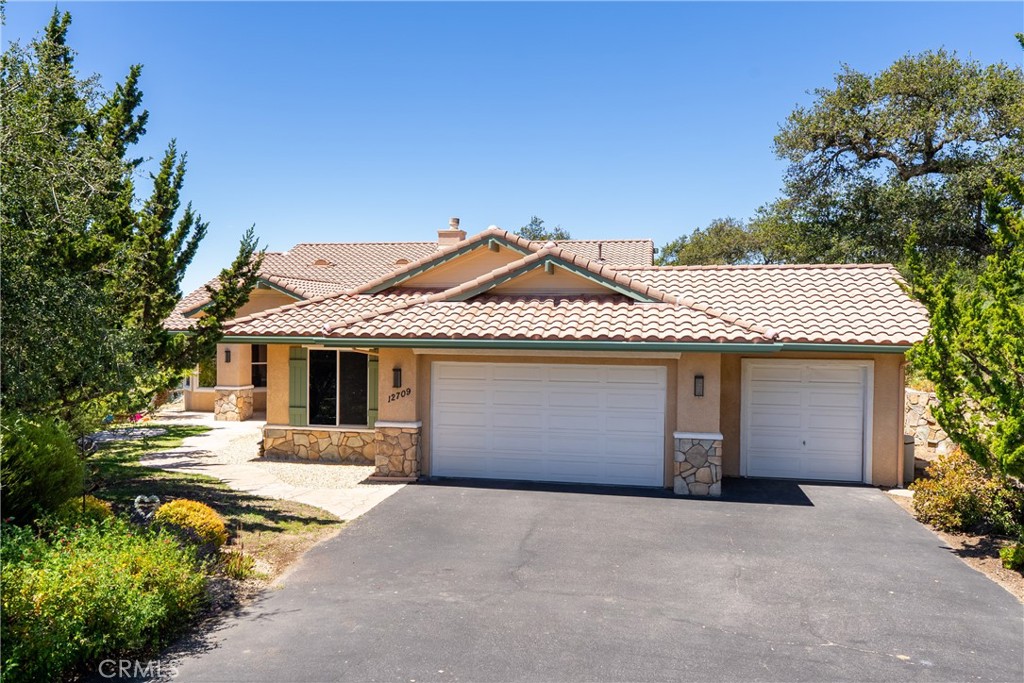 12709 Paso Verde Ct, Atascadero, CA 93422