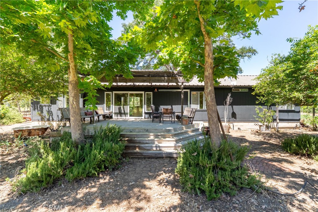 5750 El Pharo, Paso Robles, CA 93446