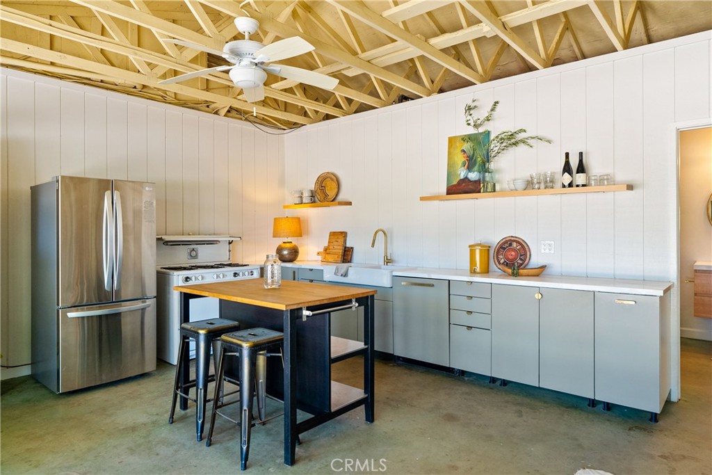 5750 El Pharo, Paso Robles, CA 93446