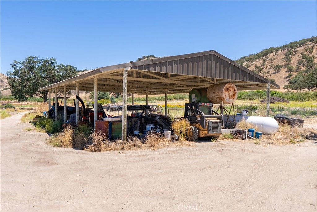 5750 El Pharo, Paso Robles, CA 93446
