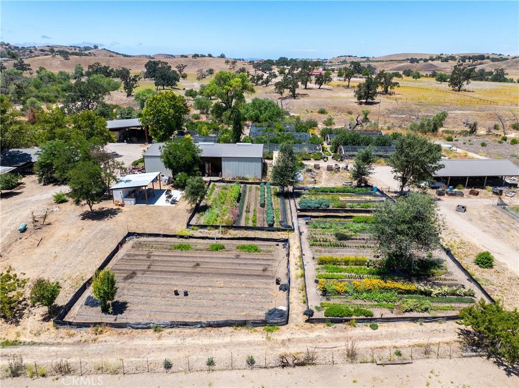 5750 El Pharo, Paso Robles, CA 93446
