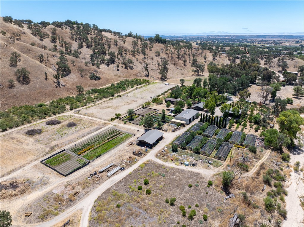 5750 El Pharo, Paso Robles, CA 93446
