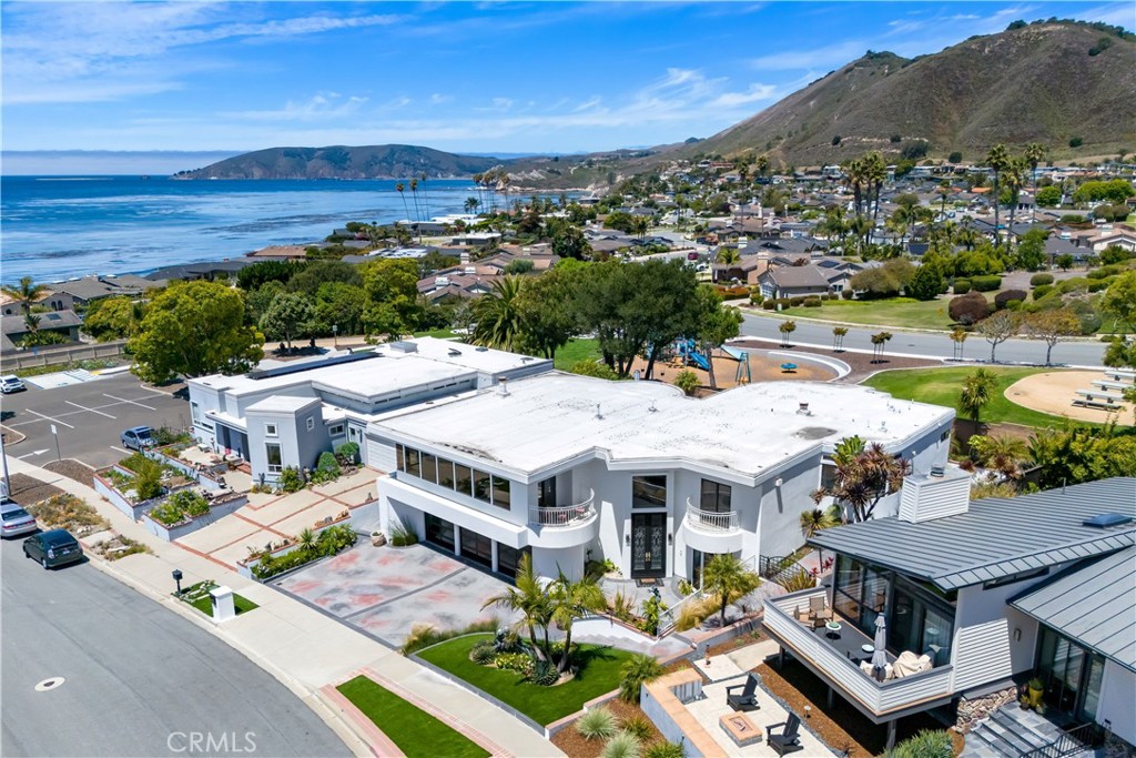 140 Florin St, Pismo Beach, CA 93449