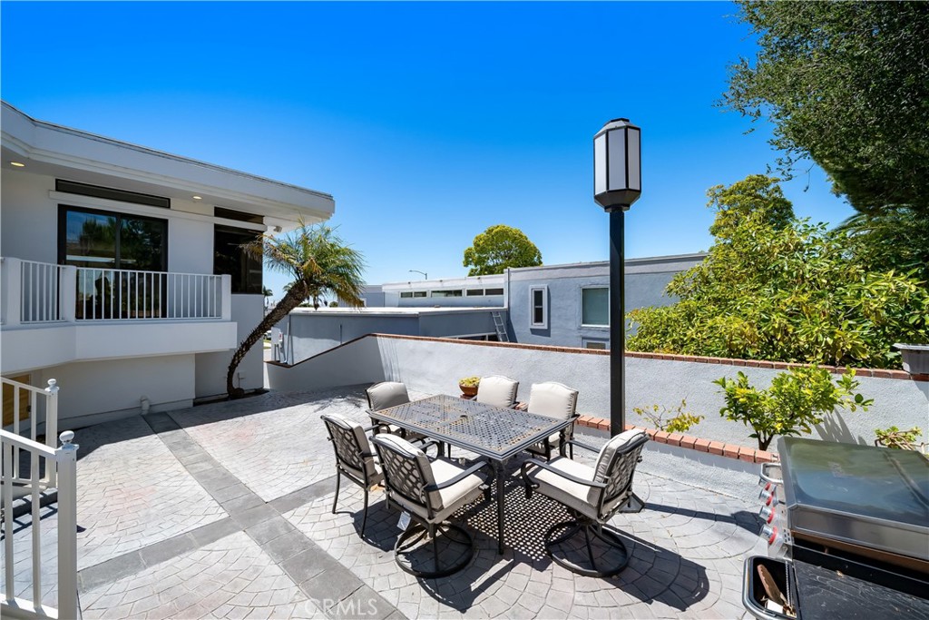 140 Florin St, Pismo Beach, CA 93449