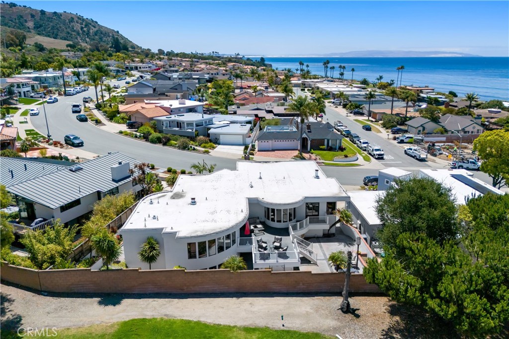 140 Florin St, Pismo Beach, CA 93449