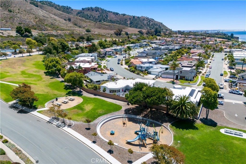 140 Florin St, Pismo Beach, CA 93449