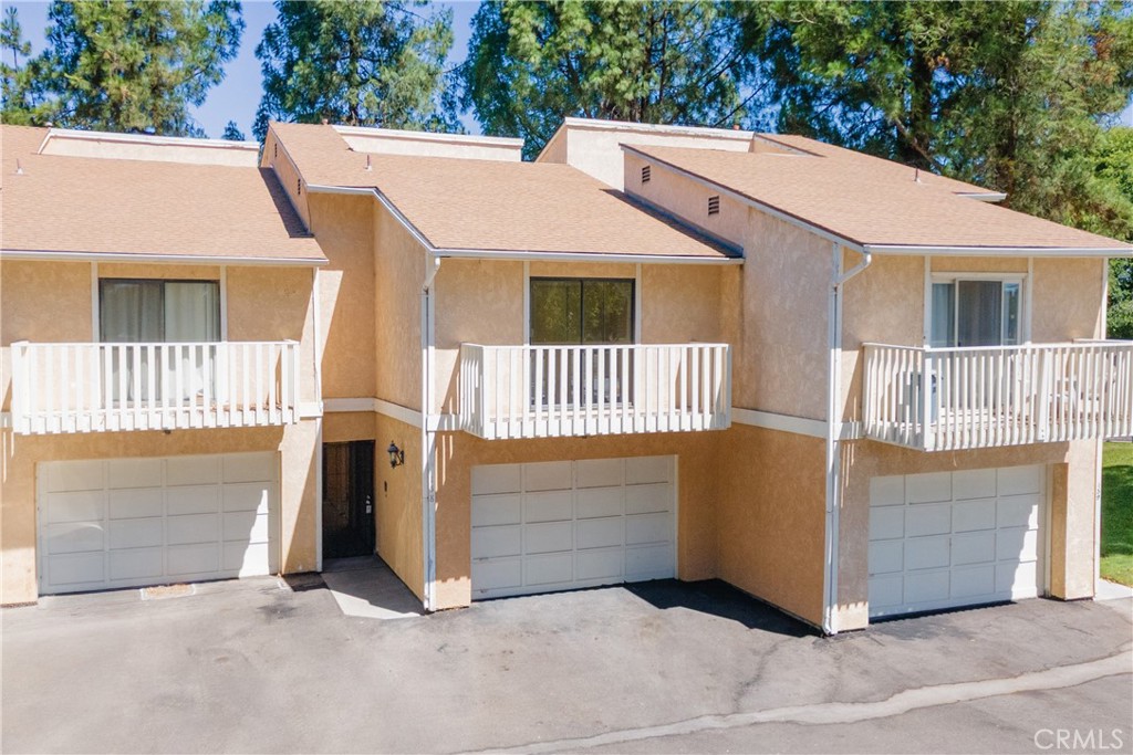 158 Flag Way, Paso Robles, CA 93446
