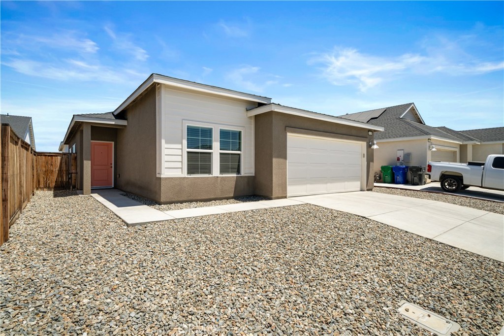 9626 Greenwood Glen, Shafter, CA 93263