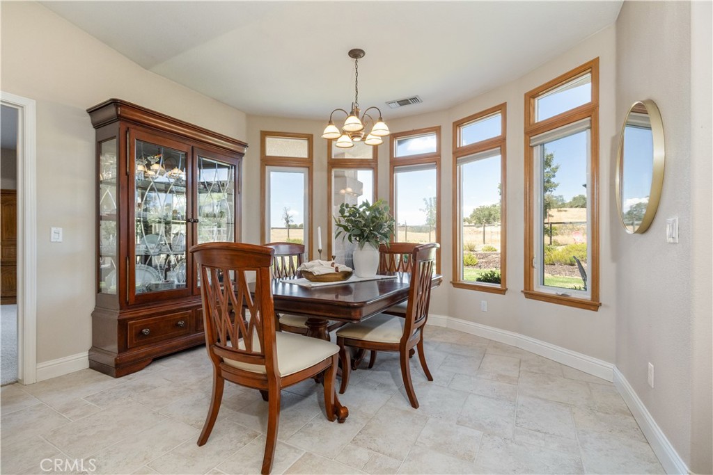 1615 Buggywhip Ln, Paso Robles, CA 93446