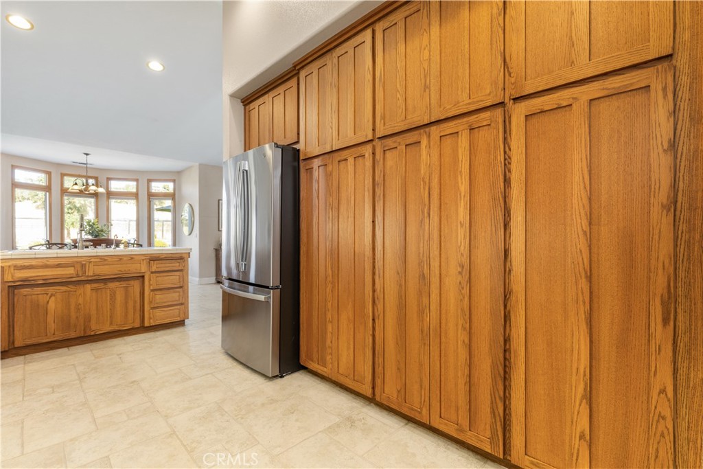 1615 Buggywhip Ln, Paso Robles, CA 93446